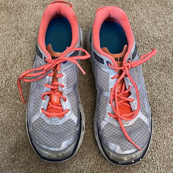 Hoka One One Ortholite size 8.5 - Picture 2 of 12